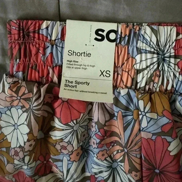 SO Multicolor Floral The Sporty Pant High Waist Athletic Shorts Juniors XS - Picture 4 of 6